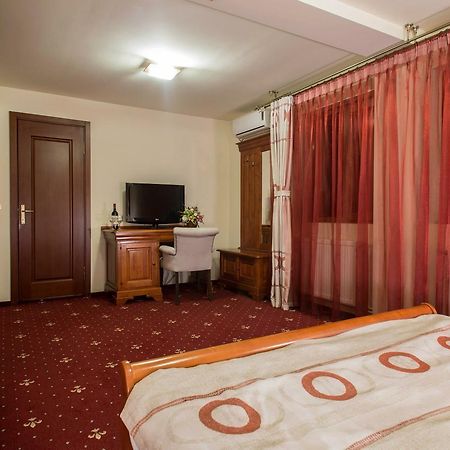 Red Hotel Alexandria Exterior photo